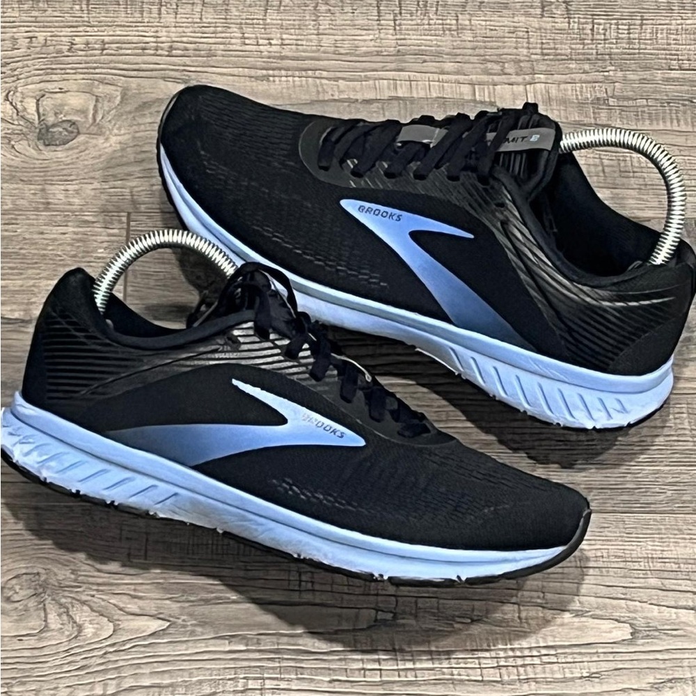 Brooks Transmit 2 Road Athletic Running Shoes 1203261B050 Women's Sz 9